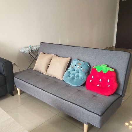 Kempas Indah @ The Secret Garden Homestay Johor Bahru Extérieur photo